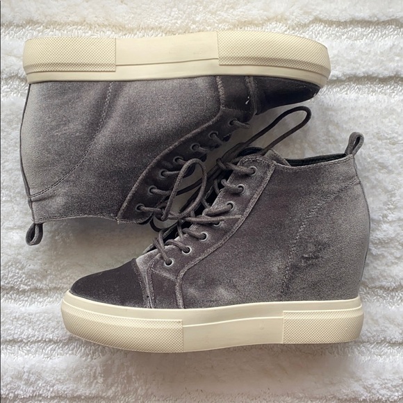 New Look Shoes - NWT  New Look Wedge Sneakers -Grey